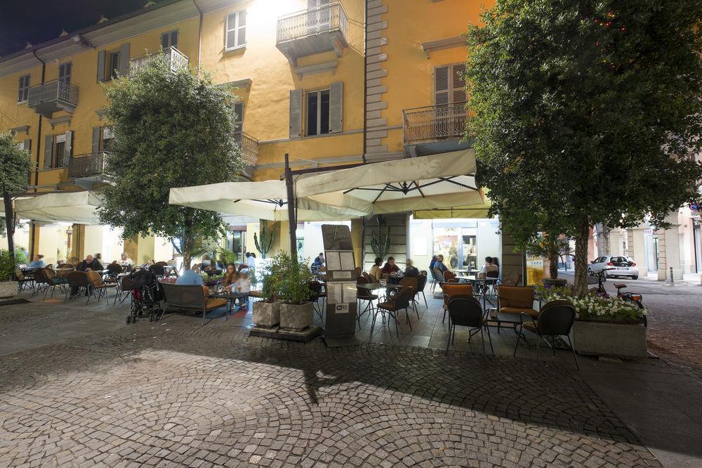 Residence Caffe Savona Алба Екстериор снимка